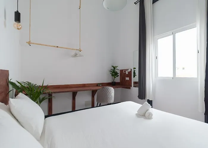 Hostal Columbus Rooftop *
