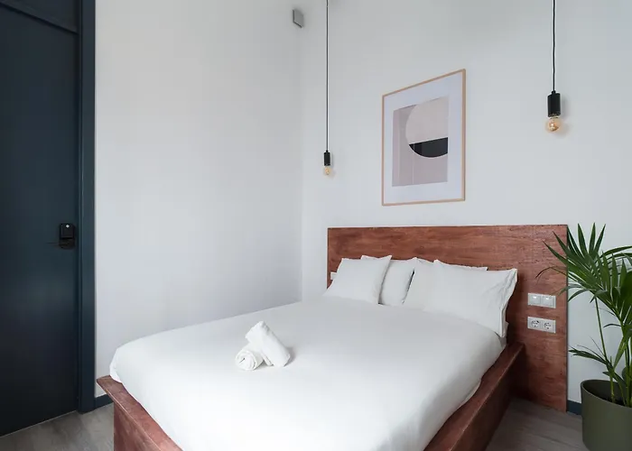 Columbus Rooftop Hostal *